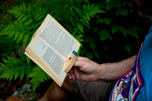 One-Hand book Holder